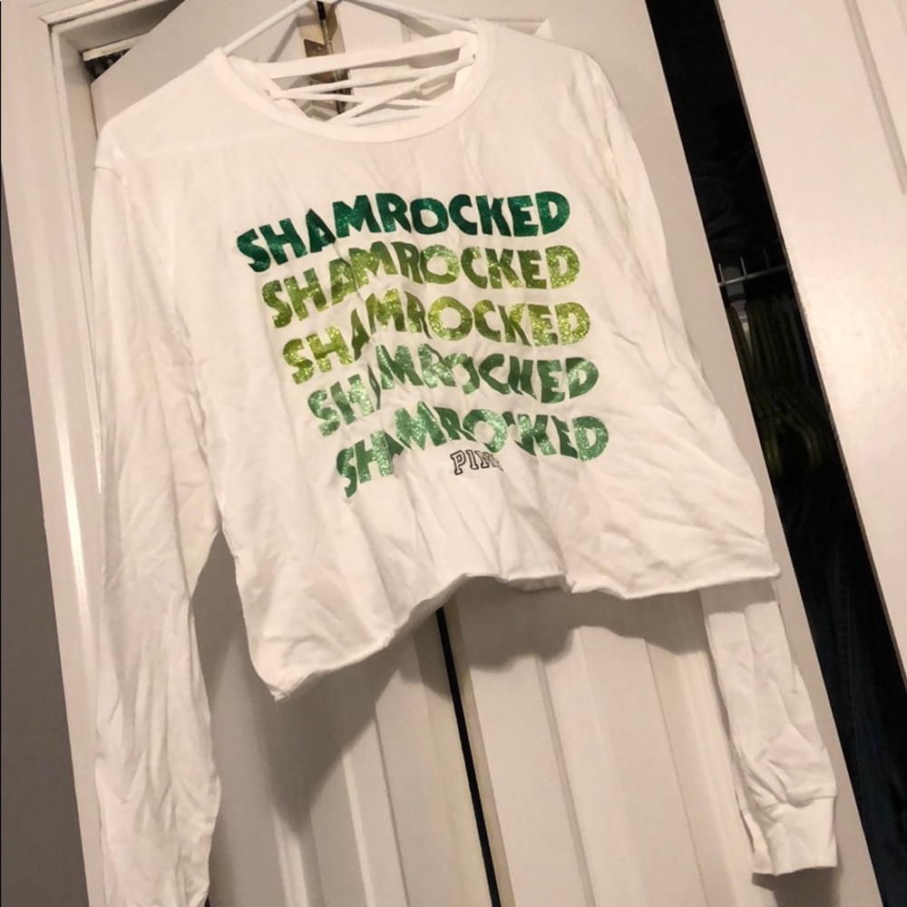 Long sleeve crop top